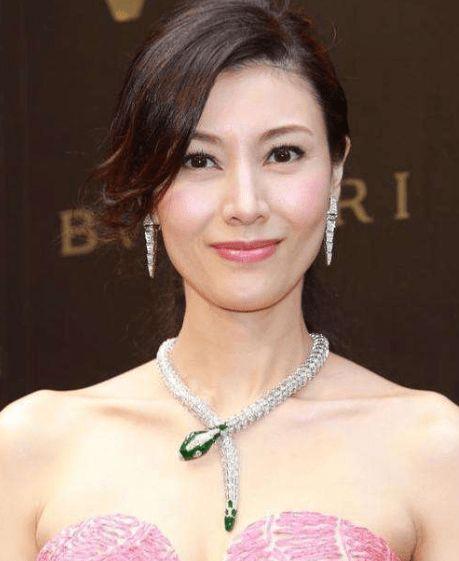 导演爆料李嘉欣视频大全,一场意外的娱乐圈风暴  第2张